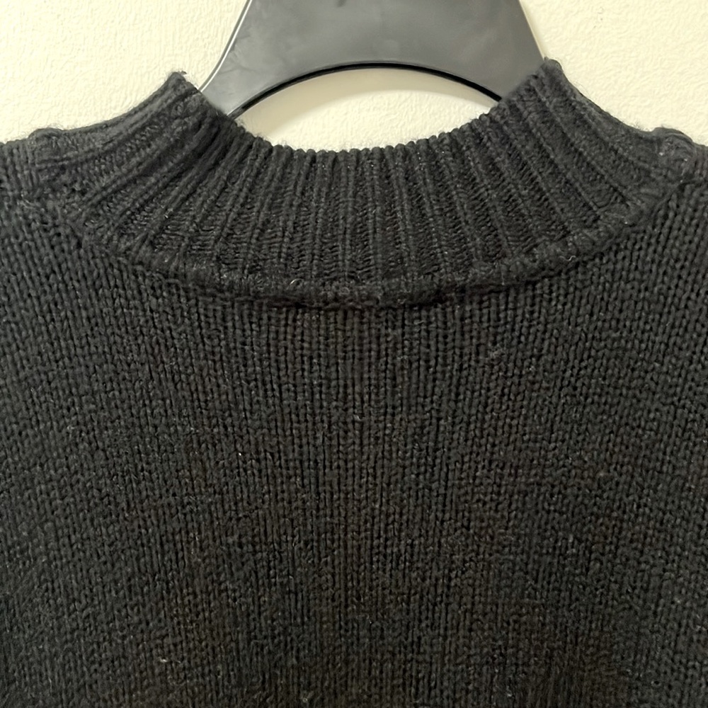 NWT SPLENDID - Riley Fringe Sweater - Black - Size Large - Picture 10 of 12